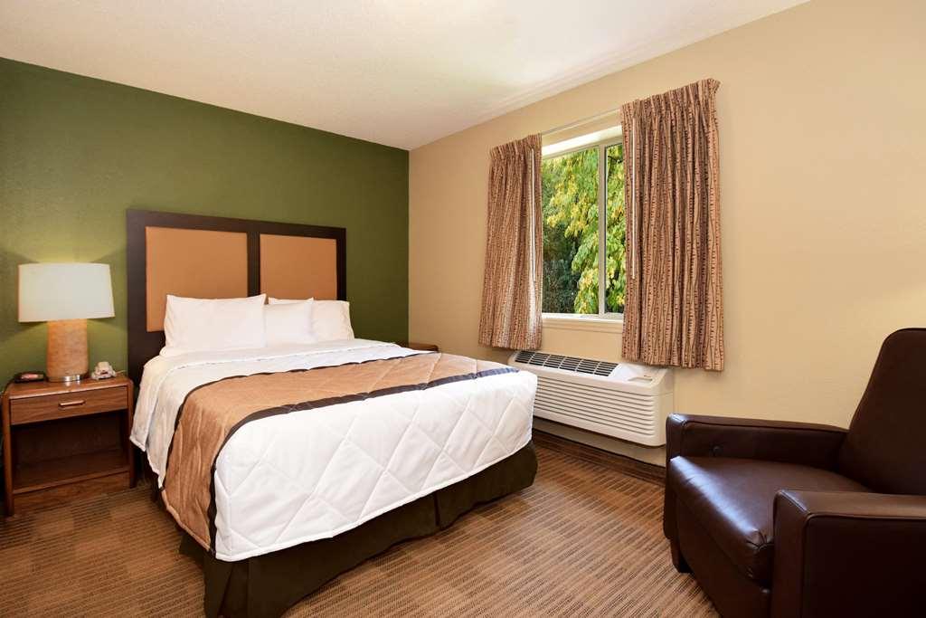 Extended Stay America Suites - Dallas - Plano Parkway - Medical Center الغرفة الصورة